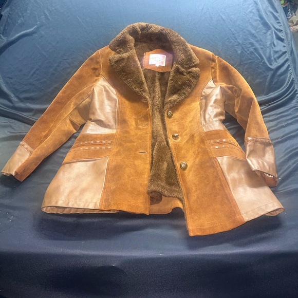Ms. PIONEER Rust Brown Suede & Leather Trim Shearling Jacket - Picture 2 of 8